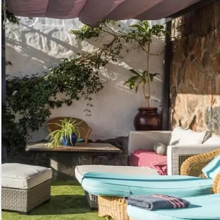 Casa Agustin Pool 27 ºc Fátaga